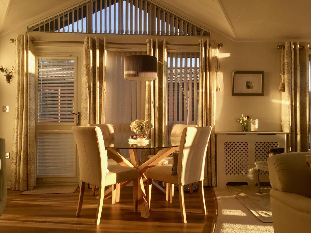 Otter Lodge Auchterarder Luaran gambar